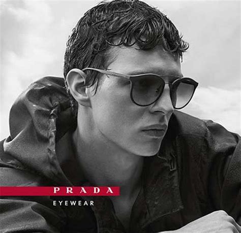 occhiali da sole uomo prada collezione 2017|occhiali da sole prada donna.